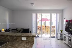 2928 SE 2nd St, Homestead, FL 33033 - Photo 12