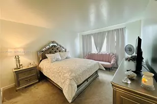 301 Golden Isles Dr, Hallandale Beach, FL 33009 - Photo 4