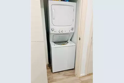 801 S Miami Ave #2208, Miami, FL 33130 - Photo 8