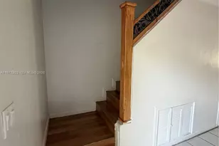 14910 SW 82nd Terrace, Miami, FL 33193 - Photo 8