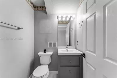 239 SE 31st Ter #239, Homestead, FL 33033 - Photo 10