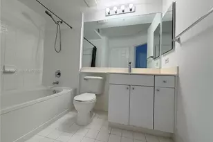 17150 N Bay Rd, Sunny Isles Beach, FL 33160 - Photo 32