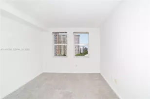 17150 N Bay Rd, Sunny Isles Beach, FL 33160 - Photo 34