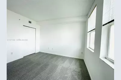 17150 N Bay Rd #2911, Sunny Isles Beach, FL 33160 - Photo 12