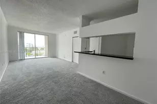 17150 N Bay Rd, Sunny Isles Beach, FL 33160 - Photo 4