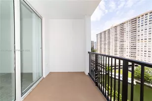 17150 N Bay Rd, Sunny Isles Beach, FL 33160 - Photo 12