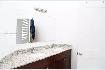 27561 SW 162nd Ct, Homestead, FL 33031 - Photo 12