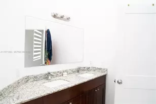 27561 SW 162nd Ct, Homestead, FL 33031 - Photo 12