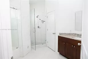 27561 SW 162nd Ct, Homestead, FL 33031 - Photo 10