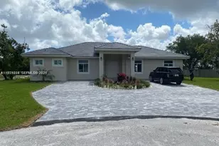 27561 SW 162nd Ct, Homestead, FL 33031 - Photo 1
