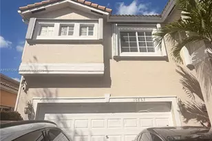 10863 NW 53 Ln, Doral, FL 33178 - Photo 2