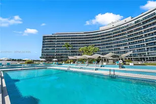 900 Bay Dr, Miami Beach, FL 33141 - Photo 1