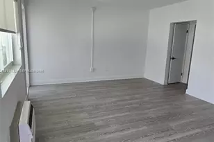 9270 E Bay Harbor Dr, Bay Harbor Islands, FL 33154 - Photo 2