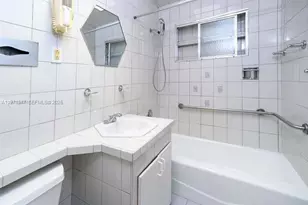 [Address not provided], Hollywood, FL 33024 - Photo 10