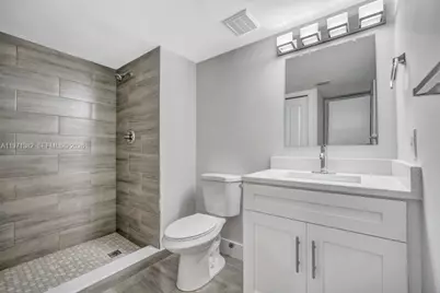 380 Racquet Club Rd #105, Weston, FL 33326 - Photo 20