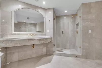 3000 Island Blvd #2902, Aventura, FL 33160 - Photo 32