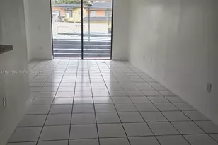 9678 Fontainebleau Blvd, Miami, FL 33172 - Photo 4