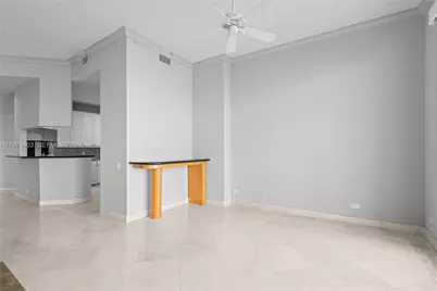 888 Brickell Key Dr #408, Miami, FL 33131 - Photo 14