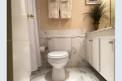 177 Ocean Lane Dr #204, Key Biscayne, FL 33149 - Photo 8
