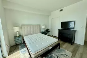 1111 SW 1st Ave, Miami, FL 33130 - Photo 6