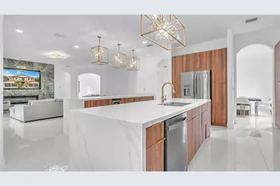 7803 SW 194th Ter, Cutler Bay, FL 33157 - Photo 8