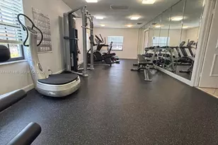 160 Cypress Club Dr, Pompano Beach, FL 33060 - Photo 18