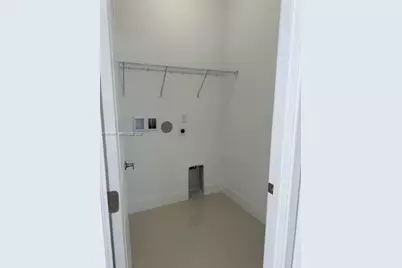 15814 SW 136th Way, Miami, FL 33196 - Photo 14