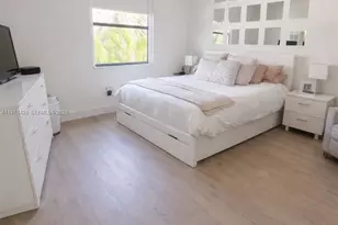 10255 NW 89th Terrace, Doral, FL 33178 - Photo 20