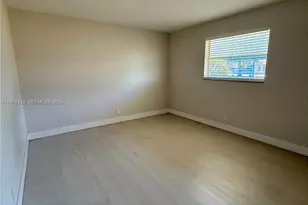 921 SW 74th Terrace, North Lauderdale, FL 33068 - Photo 10