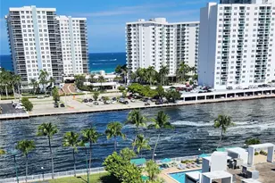 1000 Parkview Dr, Hallandale Beach, FL 33009 - Photo 24