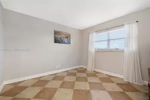 1000 NE 14th Ave, Hallandale Beach, FL 33009 - Photo 14