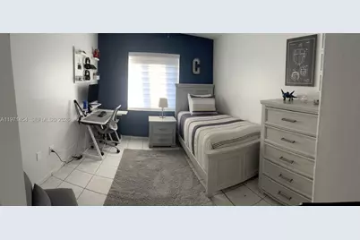 4533 SW 143rd Pl, Miami, FL 33175 - Photo 2