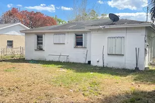 2908 Dunbar St, Fort Pierce, FL 34947 - Photo 2