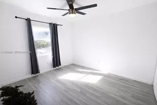 4306 SW 131st Ave, Miami, FL 33175 - Photo 6