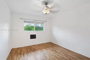 600 Layne Blvd, Hallandale Beach, FL 33009 - Photo 16