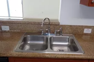 36 NW 6th Ave, Miami, FL 33128 - Photo 10