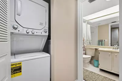 900 SW 125th Way #409R, Pembroke Pines, FL 33027 - Photo 26