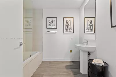 2900 NE 7th Ave #3107, Miami, FL 33137 - Photo 22