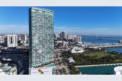 888 Biscayne Blvd #3208, Miami, FL 33132 - Photo 32