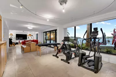 279 N Hibiscus Dr, Miami Beach, FL 33139 - Photo 48