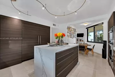 279 N Hibiscus Dr, Miami Beach, FL 33139 - Photo 36