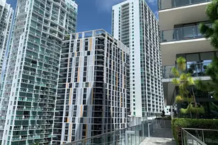 68 SE 6th St, Miami, FL 33131 - Photo 60