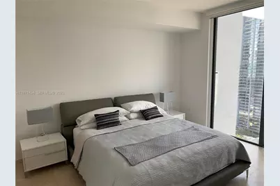 68 SE 6th St #3010, Miami, FL 33131 - Photo 36