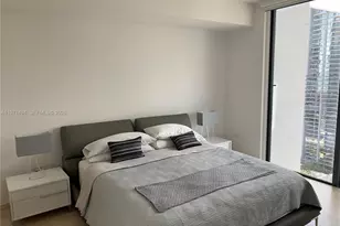 68 SE 6th St, Miami, FL 33131 - Photo 36