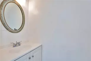 5433 NW 169th St, Miami Gardens, FL 33055 - Photo 8