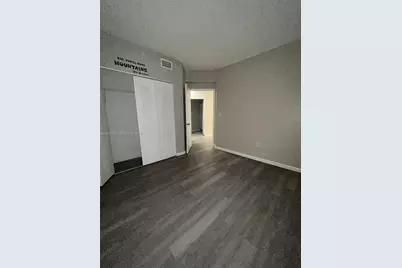 5085 NW 7th St #1002, Miami, FL 33126 - Photo 10