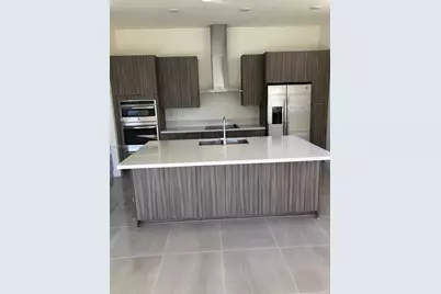 16045 NW 87th Ct, Miami Lakes, FL 33018 - Photo 8