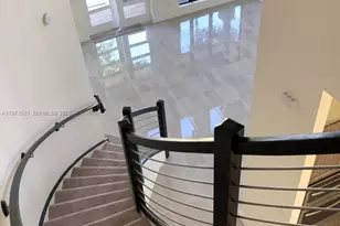 16045 NW 87th Ct, Miami Lakes, FL 33018 - Photo 4