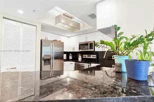 2009 SE 10th Ave, Fort Lauderdale, FL 33316 - Photo 10