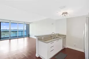 601 NE 36th St, Miami, FL 33137 - Photo 16
